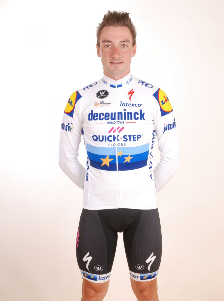 Viviani's European Champions shirt-1