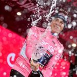 Who leads the Giro d’Italia 2023 after stage nine?